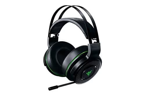 Razer Thresher For Xbox One Closed-Back Gaming Headset image