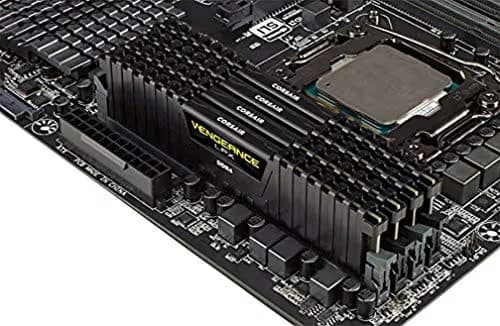 Corsair Vengeance LPX Black / Yellow DDR4-3200 CL16 32GB (4x8GB) image