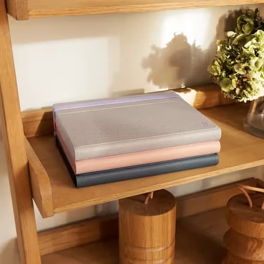 Logitech Casa Pop-Up Desk image